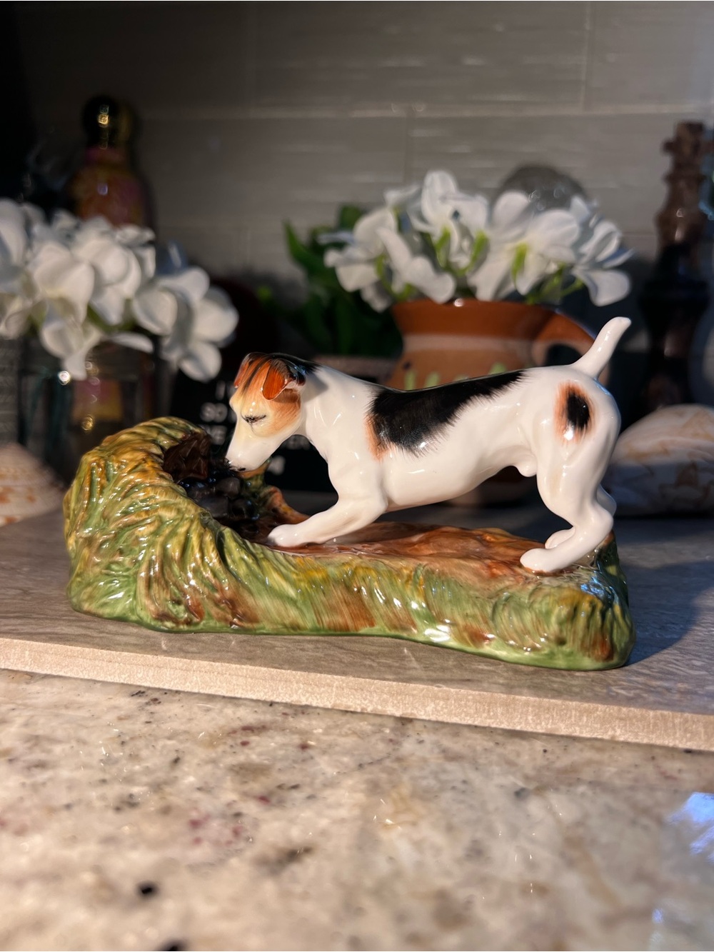 Royal Stratford Porcelain Dog Figurine Like New!!